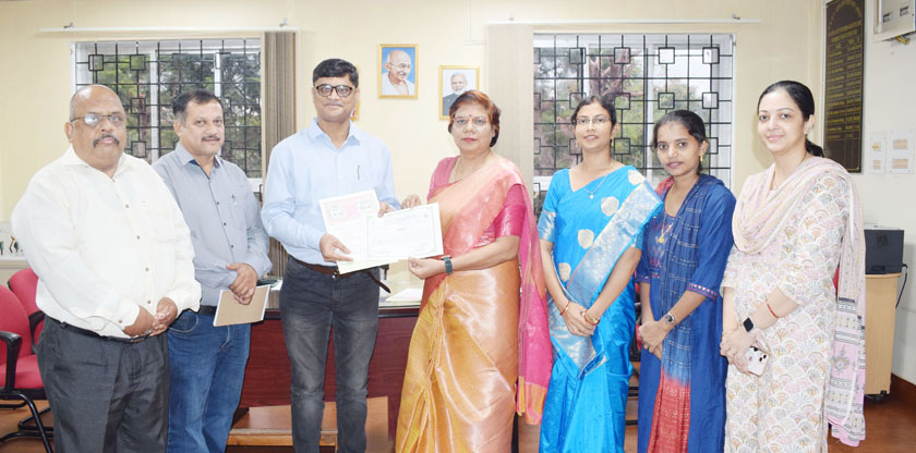 ICAR-CIWA licensed the technology “Women Friendly Multipurpose Integrated Vertical Nutri-Farming System (IVNFS) for Vegetable Production with Mushroom and Poultry” to Centre for World Solidarity, Tarnaka, Secunderabad 